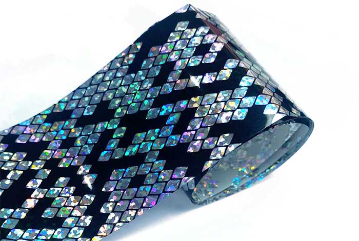 44 - Holographic Large Scale Foil
